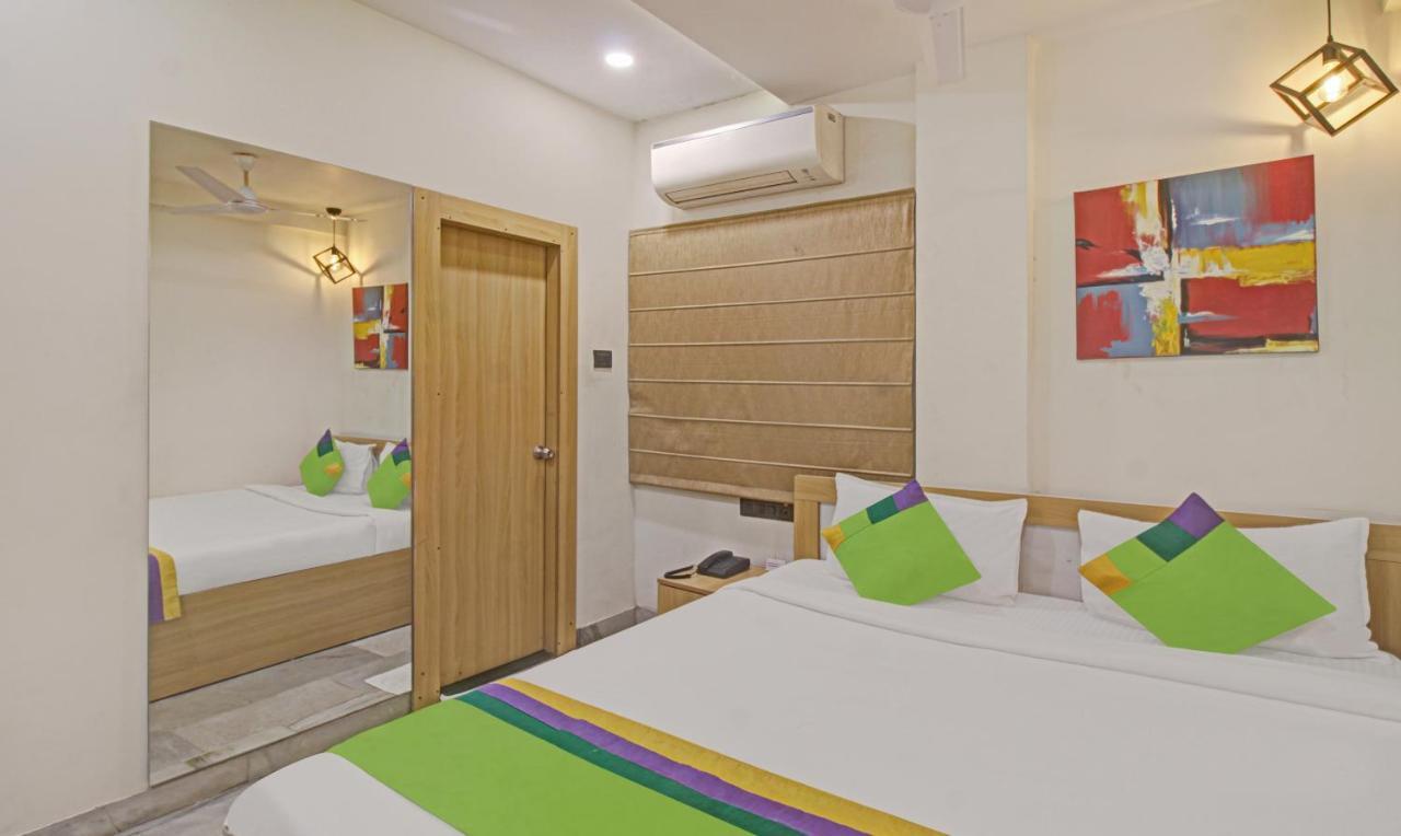 Treebo The Boss Hotel Rāipur Buitenkant foto